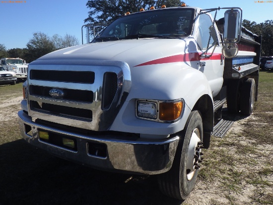 1-08129 (Trucks-Dump)  Seller:Private/Dealer 2007 FORD F750