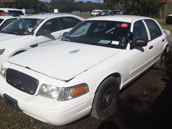 2-05111 (Cars-Sedan 4D)  Seller: Gov-Hernando County Sheriffs 2007 FORD CROWNVIC