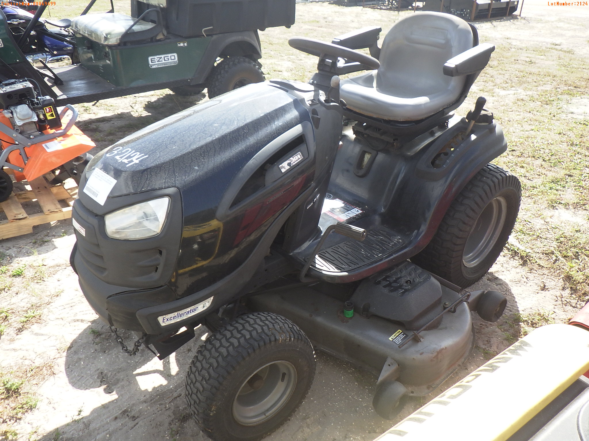 3 02124 Equip. Mower Seller Private Dealer Proxibid