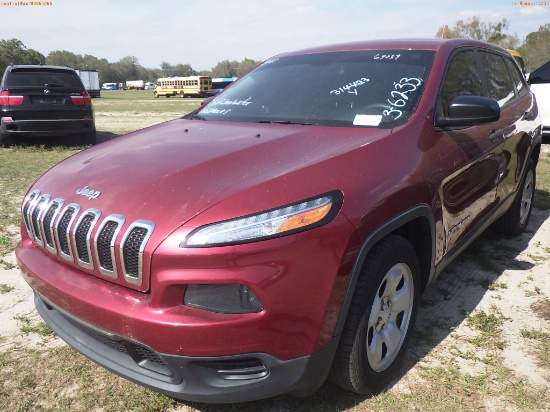 3-06233 (Cars-SUV 4D)  Seller: Gov-City Of Clearwater 2014 JEEP CHEROKEE