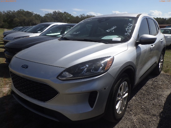 3-06124 (Cars-SUV 4D)  Seller: Gov-Hillsborough County Sheriffs 2020 FORD ESCAPE