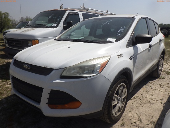 3-10116 (Cars-SUV 4D)  Seller: Gov-City of St.Petersburg 2013 FORD ESCAPE