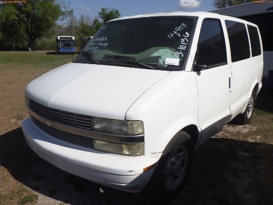 3-10136 (Cars-Van 4D)  Seller: Gov-Sarasota County Sheriffs Dept 2003 CHEV ASTRO