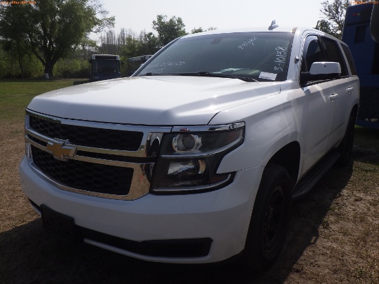 3-10138 (Cars-SUV 4D)  Seller: Gov-Sarasota County Sheriffs Dept 2018 CHEV TAHOE