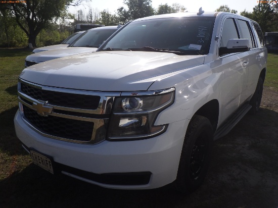 3-10141 (Cars-SUV 4D)  Seller: Gov-Sarasota County Sheriffs Dept 2016 CHEV TAHOE