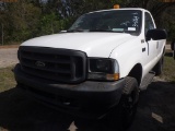 3-06164 (Trucks-Pickup 2D)  Seller: Gov-City of St.Petersburg 2004 FORD F250