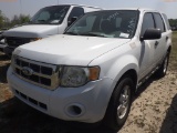 3-10119 (Cars-SUV 4D)  Seller: Gov-City of St.Petersburg 2012 FORD ESCAPE