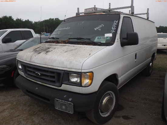 4-05142 (Trucks-Van Cargo)  Seller: Florida State D.F.S. 2003 FORD E250