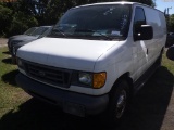 4-06163 (Trucks-Van Cargo)  Seller: Gov-City of Bradenton 2006 FORD E250