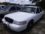 6-06223 (Cars-Sedan 4D)  Seller: Gov-Manatee County Sheriffs Offic 2011 FORD CRO