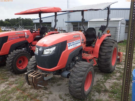 7-01110 (Equip.-Tractor)  Seller:Private/Dealer KUBOTA MX5200 OROPS TRACTOR WITH