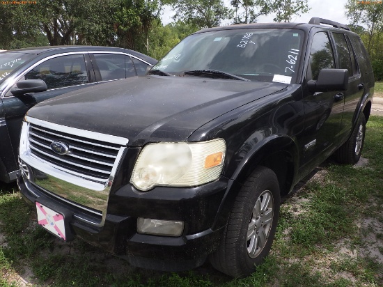 7-06211 (Cars-SUV 4D)  Seller: Florida State F.D.L.E. 2008 FORD EXPLORER