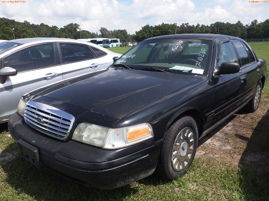 7-10220 (Cars-Sedan 4D)  Seller: Florida State F.D.L.E. 2005 FORD CROWNVIC