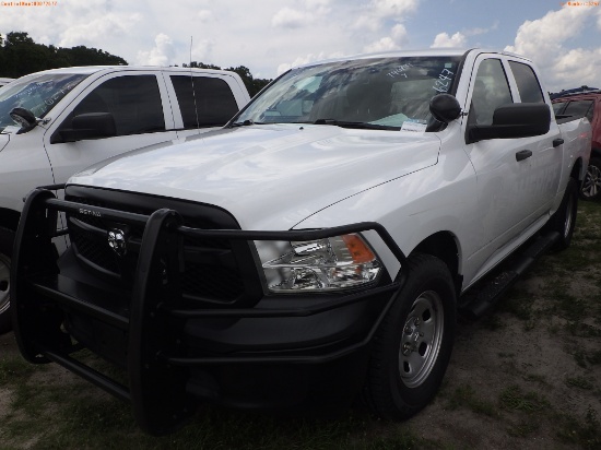7-06247 (Trucks-Pickup 4D)  Seller: Gov-Hillsborough County Sheriffs 2019 RAM 15