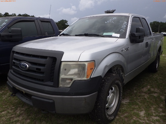 7-10234 (Trucks-Pickup 2D)  Seller: Florida State F.W.C. 2012 FORD F150XL