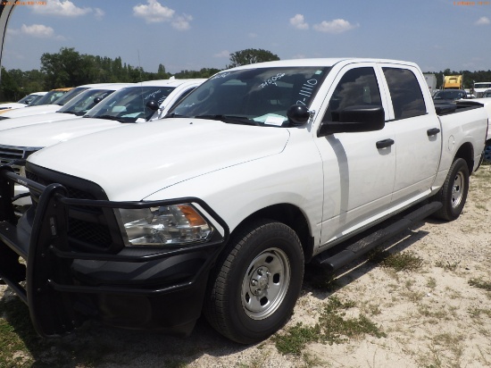 7-11110 (Trucks-Pickup 4D)  Seller: Gov-Hillsborough County Sheriffs 2019 RAM 15