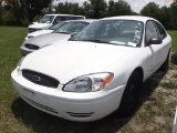 7-10139 (Cars-SUV 4D)  Seller: Florida State D.O.T. 2005 FORD TAURUS