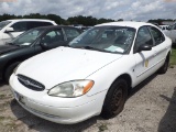 7-05125 (Cars-Sedan 4D)  Seller: Florida State D.O.T. 2002 FORD TAURUS