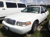7-10222 (Cars-Sedan 4D)  Seller: Florida State D.O.T. 2007 FORD CROWNVIC