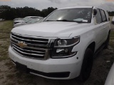 7-06130 (Cars-SUV 4D)  Seller: Gov-Hillsborough County Sheriffs 2020 CHEV TAHOE
