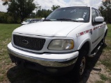 7-10136 (Trucks-Pickup 4D)  Seller: Florida State D.O.T. 2001 FORD F150