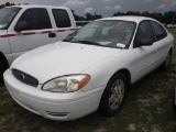 7-10229 (Cars-Sedan 4D)  Seller: Florida State D.O.T. 2004 FORD TAURUS