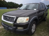 7-10239 (Cars-SUV 4D)  Seller: Gov-Orange County Sheriffs Office 2007 FORD EXPLO