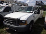 7-08216 (Trucks-Utility 4D)  Seller: Florida State D.O.T. 2001 FORD F350