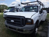 7-08117 (Trucks-Utility 2D)  Seller:Private/Dealer 2006 FORD F350