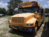 7-08131 (Trucks-Buses)  Seller:Private/Dealer 2004 BLUB 3800