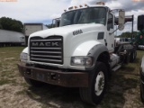 7-08231 (Trucks-Rolloff)  Seller:Private/Dealer 2009 MACK GU700
