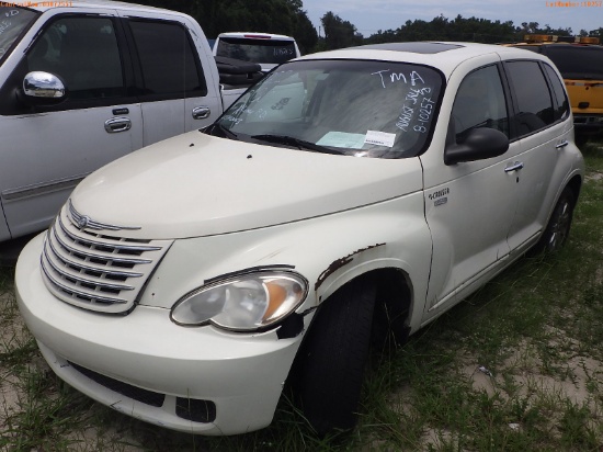 8-10257 (Cars-Hatchback 4D)  Seller: Gov-Port Richey Police Department 2007 CHRY