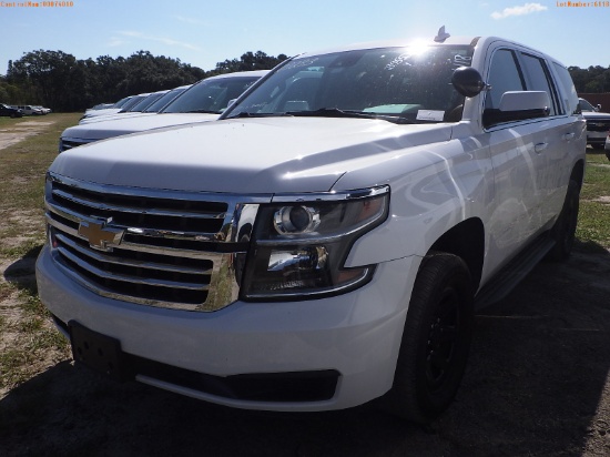 10-06118 (Cars-SUV 4D)  Seller: Gov-Hillsborough County Sheriffs 2020 CHEV TAHOE