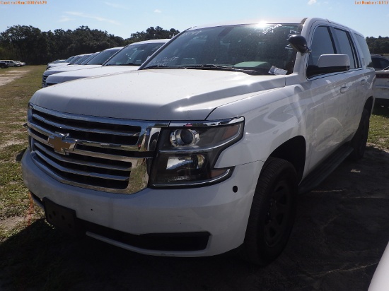 10-06117 (Cars-SUV 4D)  Seller: Gov-Hillsborough County Sheriffs 2020 CHEV TAHOE