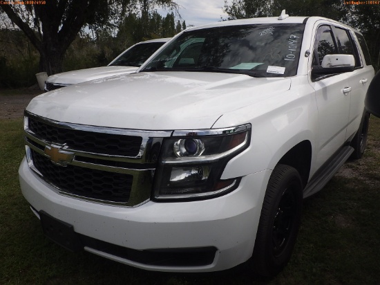 10-10147 (Cars-SUV 4D)  Seller: Gov-Sarasota County Sheriffs Dept 2017 CHEV TAHO