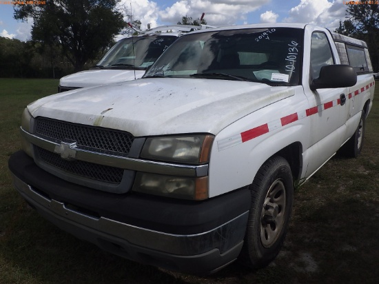 10-10136 (Trucks-Pickup 2D)  Seller: Florida State D.O.T. 2005 CHEV SILVERADO