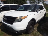 10-06213 (Cars-Sedan 4D)  Seller: Gov-Orange County Sheriffs Office 2015 FORD EX