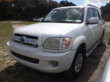 10-06152 (Cars-SUV 4D)  Seller: Gov-Orange County Sheriffs Office 2005 TOYT SEQU