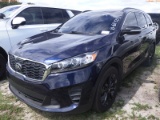 10-06250 (Cars-SUV 4D)  Seller: Gov-City Of St. Petersburg 2019 KIA SORENTO