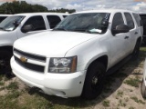 10-06252 (Cars-SUV 4D)  Seller: Gov-Pinellas County Sheriffs Ofc 2012 CHEV TAHOE