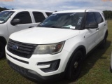 10-10214 (Cars-SUV 4D)  Seller: Gov-Orange County Sheriffs Office 2016 FORD EXPL