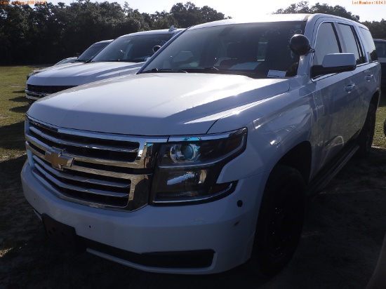 11-06143 (Cars-SUV 4D)  Seller: Gov-Hillsborough County Sheriffs 2020 CHEV TAHOE
