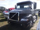 12-08117 (Trucks-Tractor)  Seller:Private/Dealer 2007 VOLV VNM