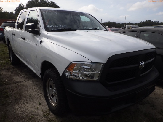 2-06157 (Trucks-Pickup 4D)  Seller: Gov-Hillsborough County Sheriffs 2018 RAM 15