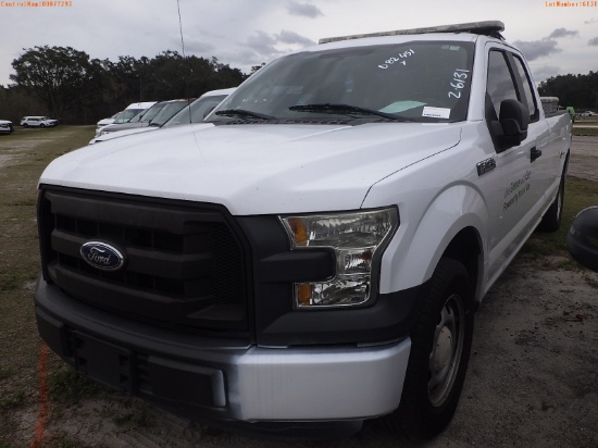 2-06131 (Trucks-Pickup 2D)  Seller: Gov-City Of Clearwater 2016 FORD F150