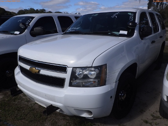 2-06226 (Cars-SUV 4D)  Seller: Gov-Pinellas County Sheriffs Ofc 2013 CHEV TAHOE