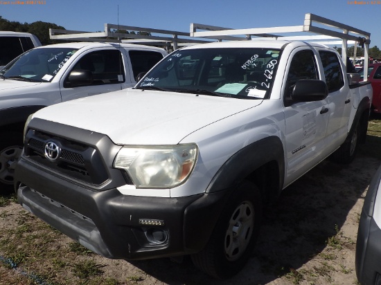 2-06230 (Trucks-Pickup 4D)  Seller: Gov-Pinellas County BOCC 2015 TOYT TACOMA