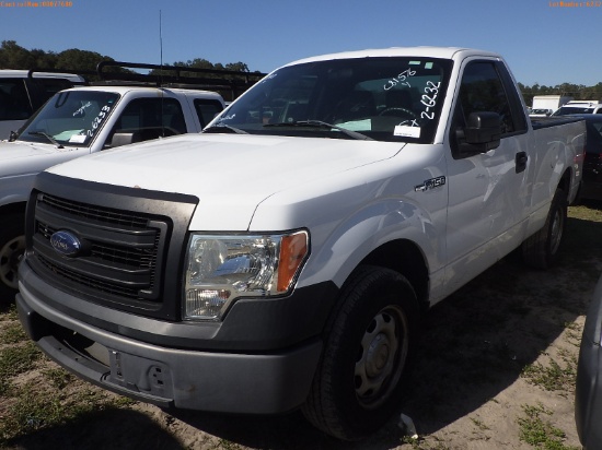 2-06232 (Trucks-Pickup 2D)  Seller: Gov-Pinellas County BOCC 2013 FORD F150