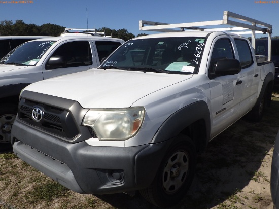 2-06236 (Trucks-Pickup 4D)  Seller: Gov-Pinellas County BOCC 2015 TOYT TACOMA