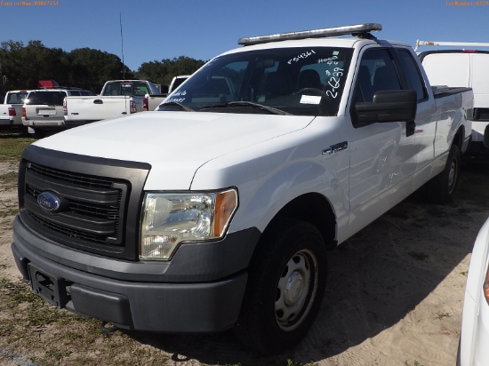2-06239 (Trucks-Pickup 2D)  Seller: Gov-Pinellas County BOCC 2013 FORD F150